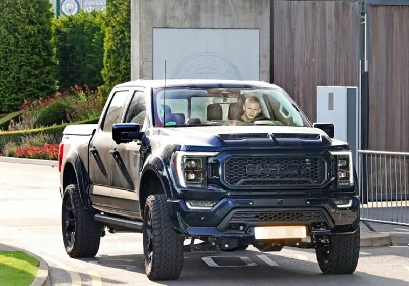 “Quái vật” F150 Shelby khổng lồ của tiền đạo Na Uy