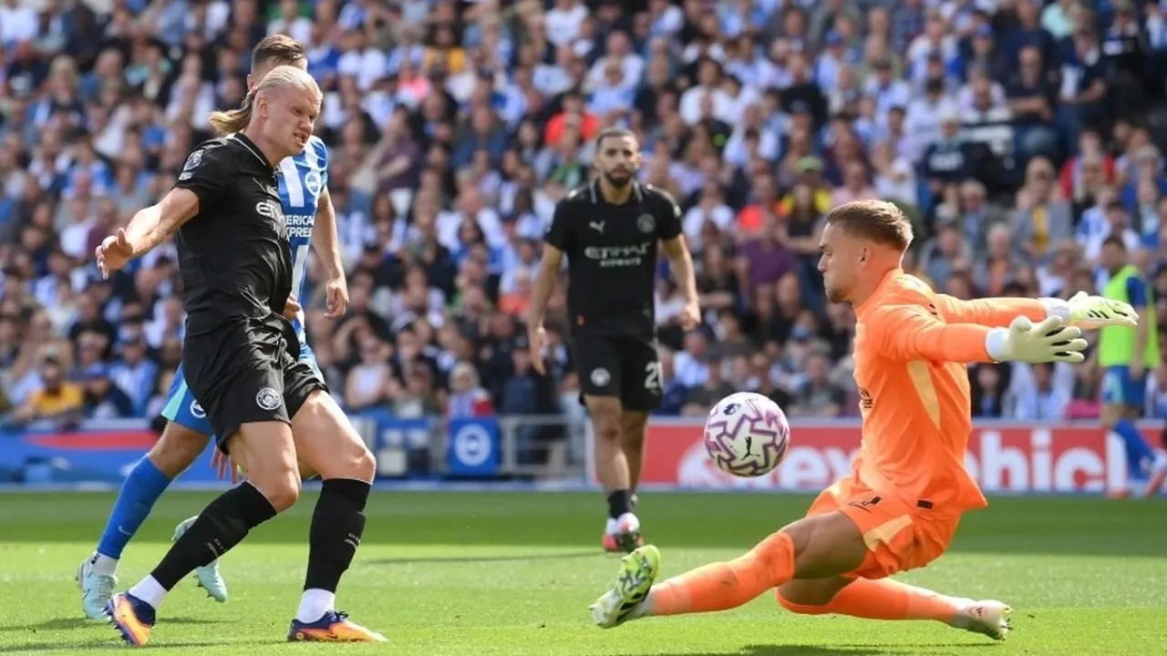 Erling Haaland phá kỷ lục ở Premier League