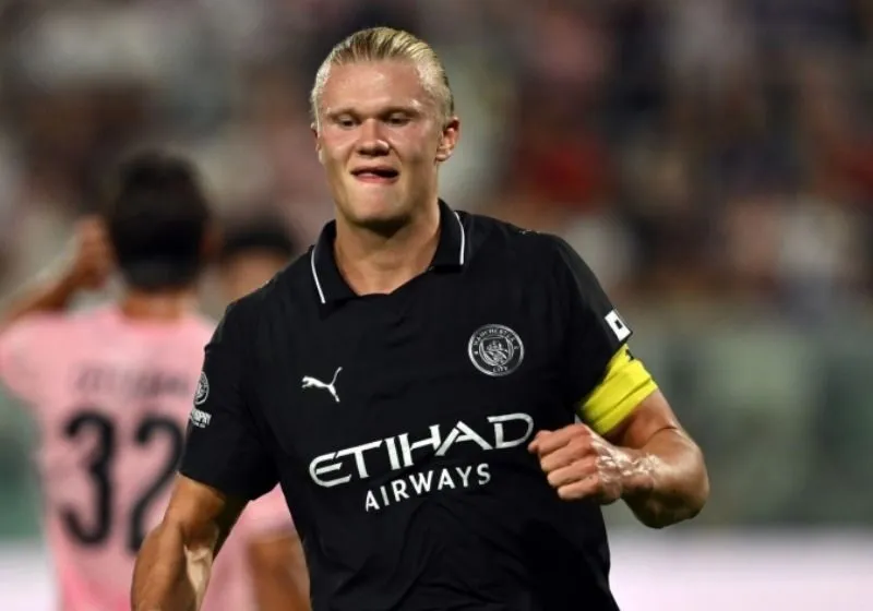 Erling Haaland khâu 3 mũi ở môi vì bất cẩn