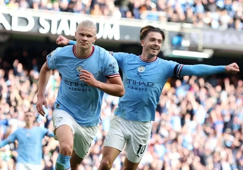 Haaland giúp Man City hủy diệt MU